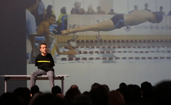 Javier Hernández, conferencista para eventos corporativos sobre Autoliderazgo