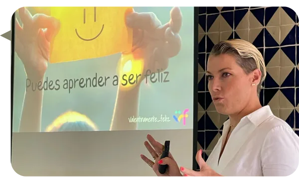Valentina Luján, conferencista para eventos corporativos sobre Psicología Positiva