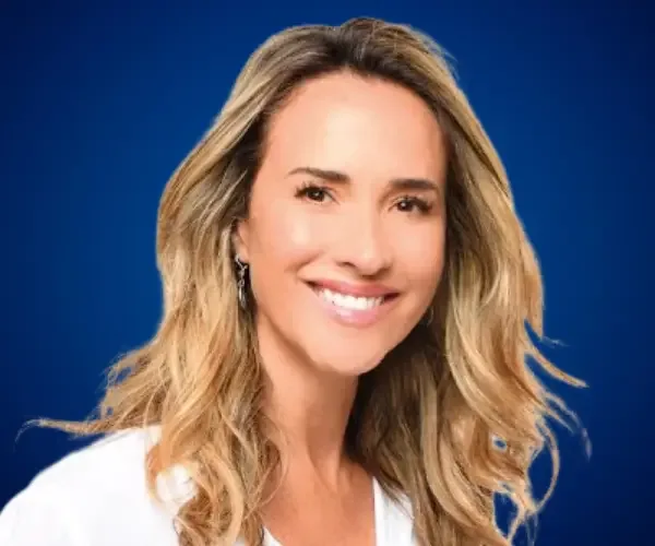 Angélica Castro