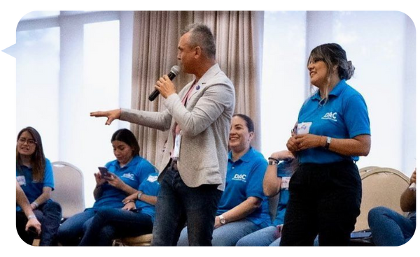 Christopher Ticina en acción